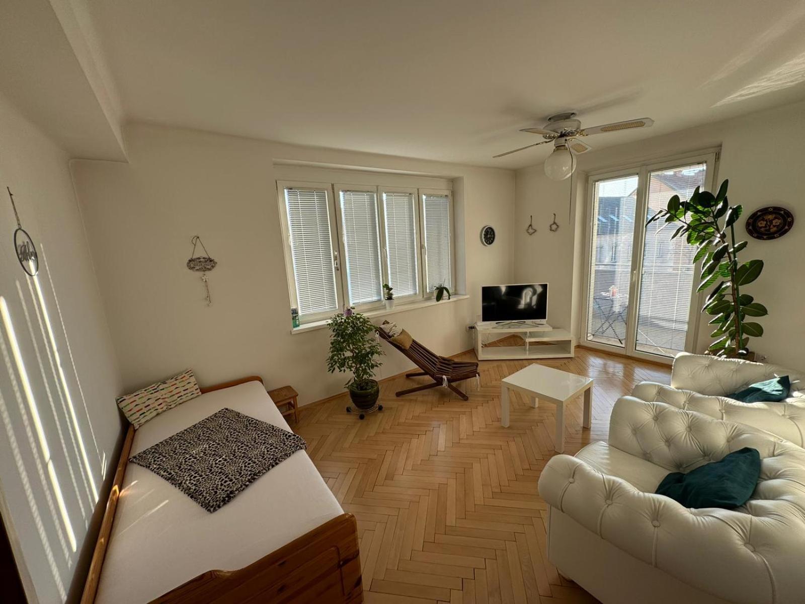 Marta Apartment Klagenfurt am Woerthersee Exterior photo